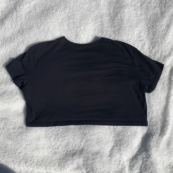 Nike Female Empowerment Black Crop Tee - Picture 4 of 8